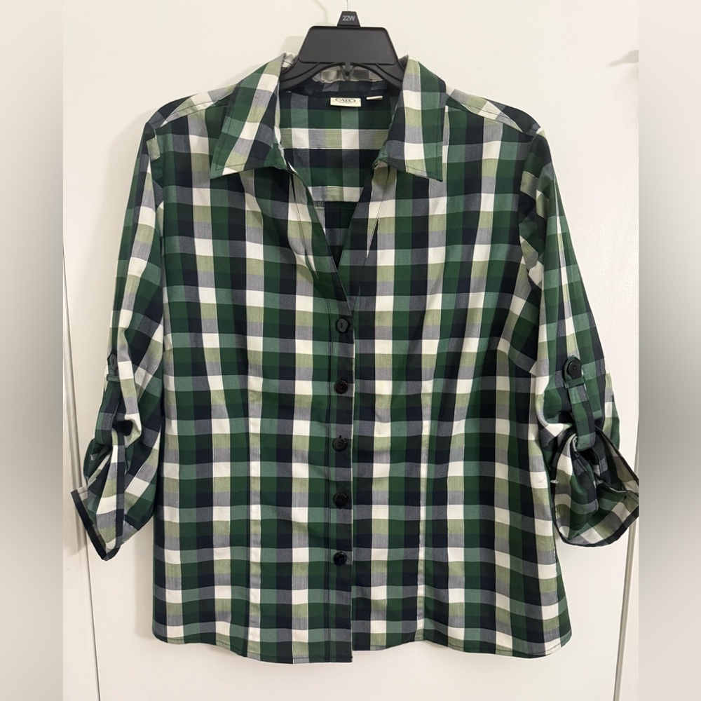 Cato's 22/24 Green Gingham Button down Women's Top